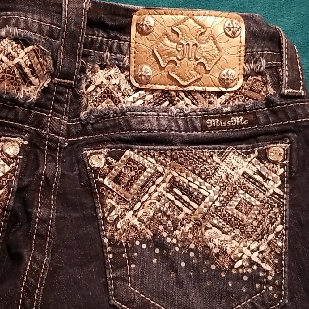 Miss Me Boot Cut Jean's Size 25 x 33